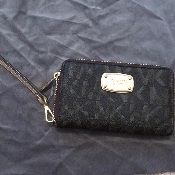 Large Flat Multi Function Phone Case new!! - Picture 1 of 3